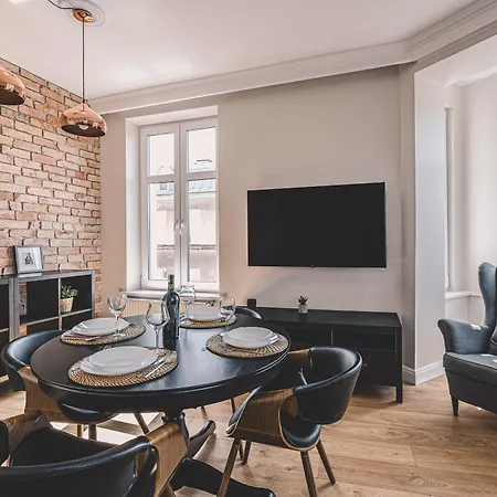 Spacious In Centre - 2homerent Zielona Gdansk