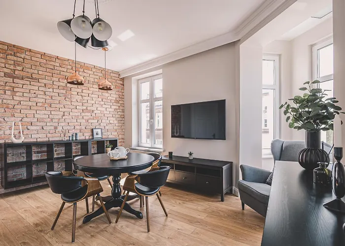 Spacious In Centre - 2homerent Zielona * غدانسك